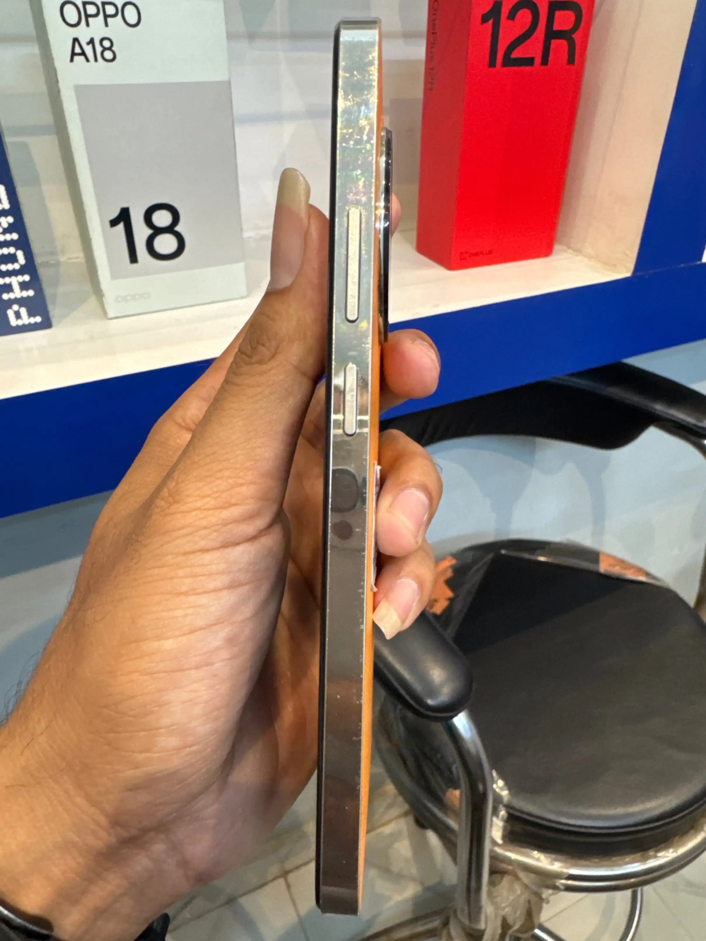 Realme Narzo 60 5G photo 2