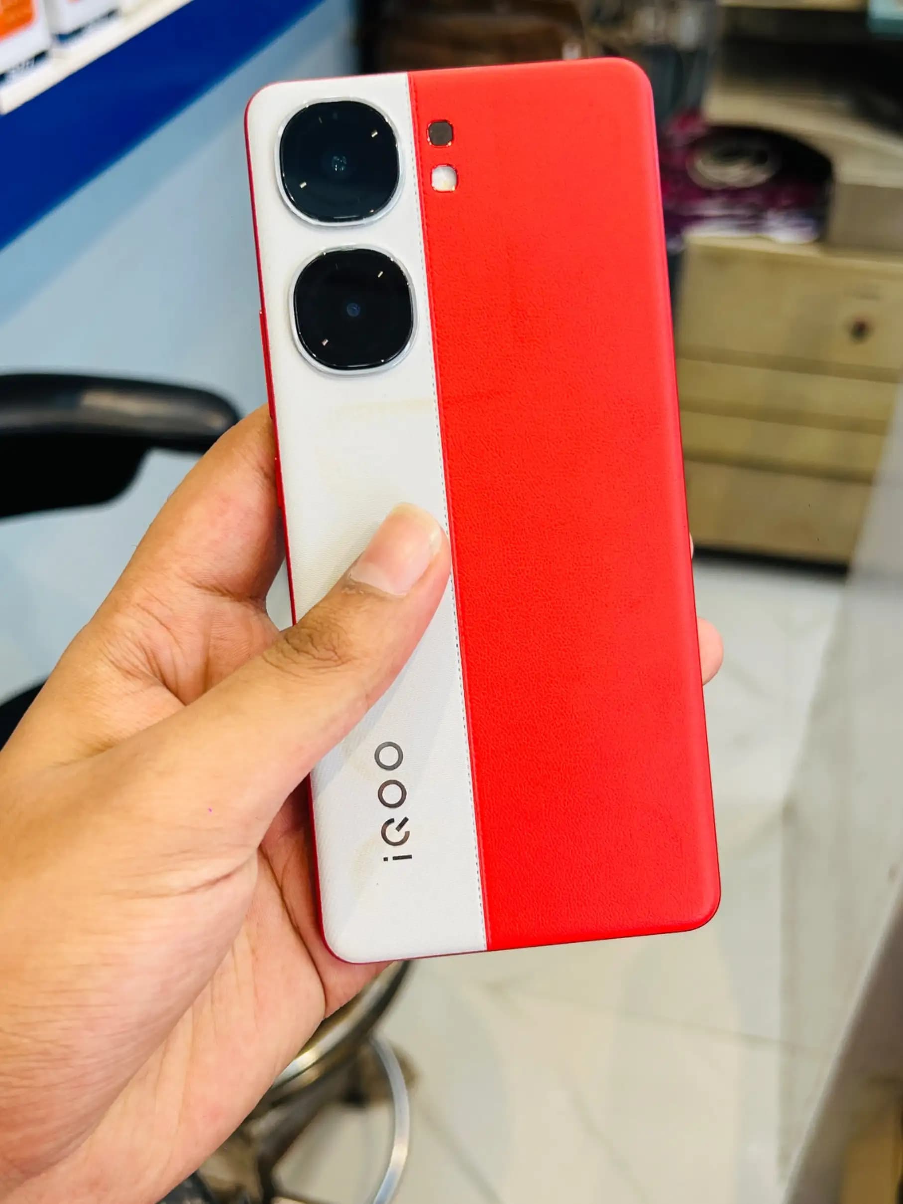 Vivo iQOO Neo9 Pro photo 1