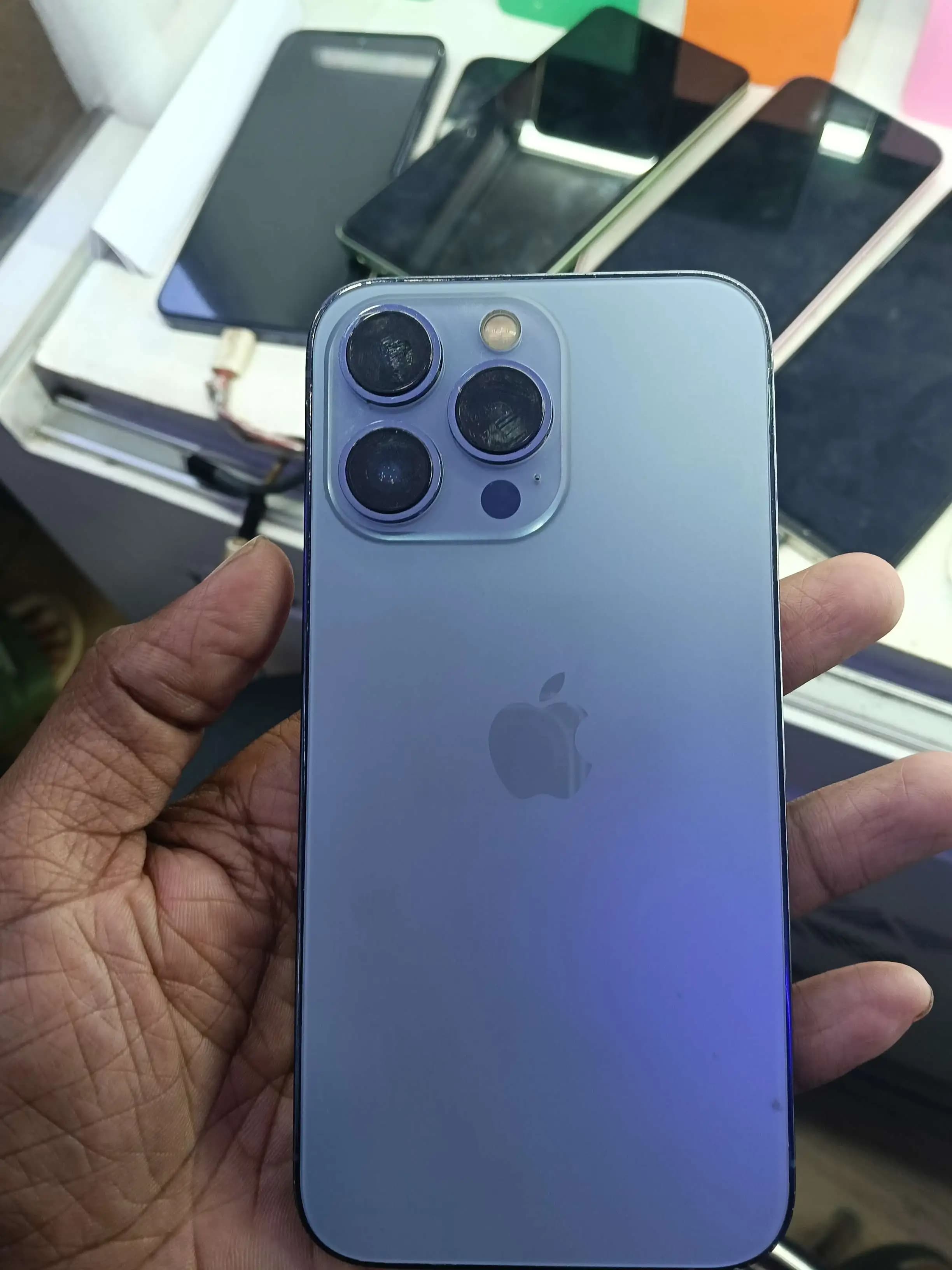 Apple iPhone 13 Pro photo 1