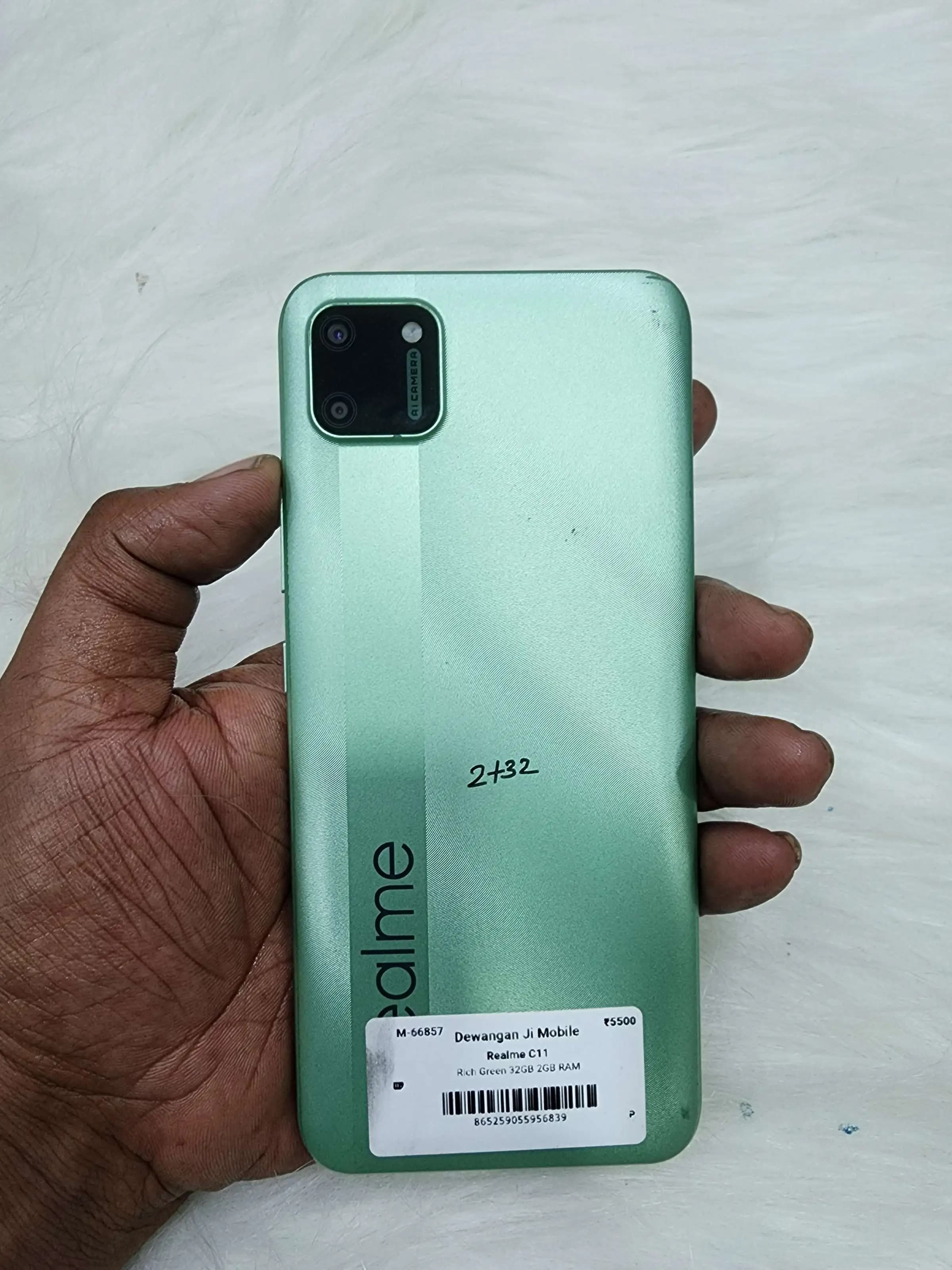 Realme C11 photo 1