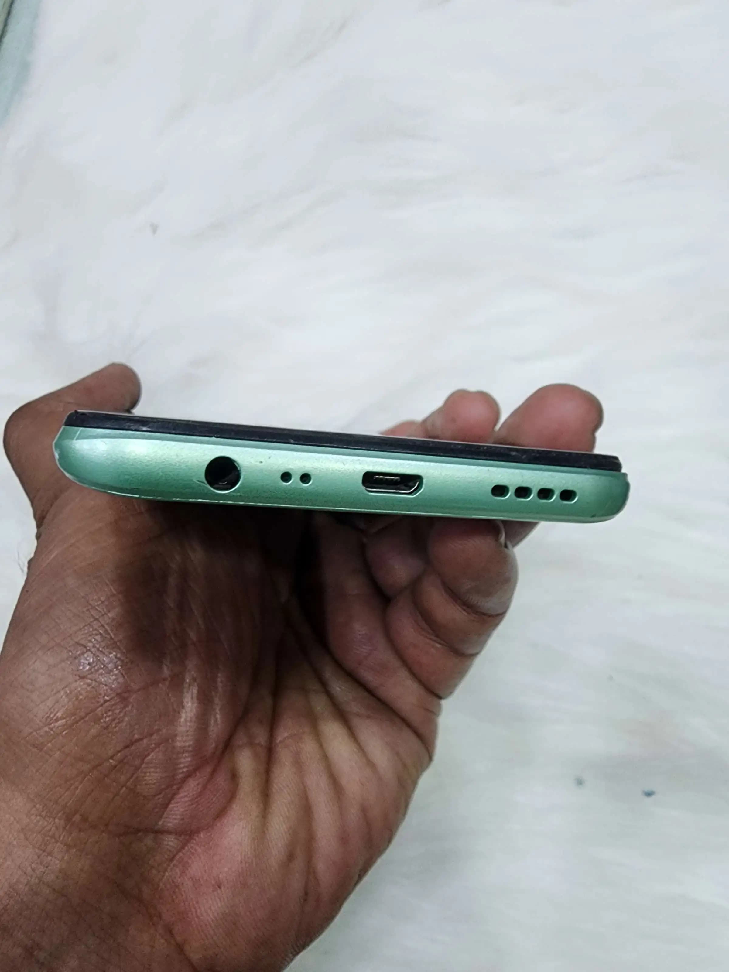 Realme C11 photo 6