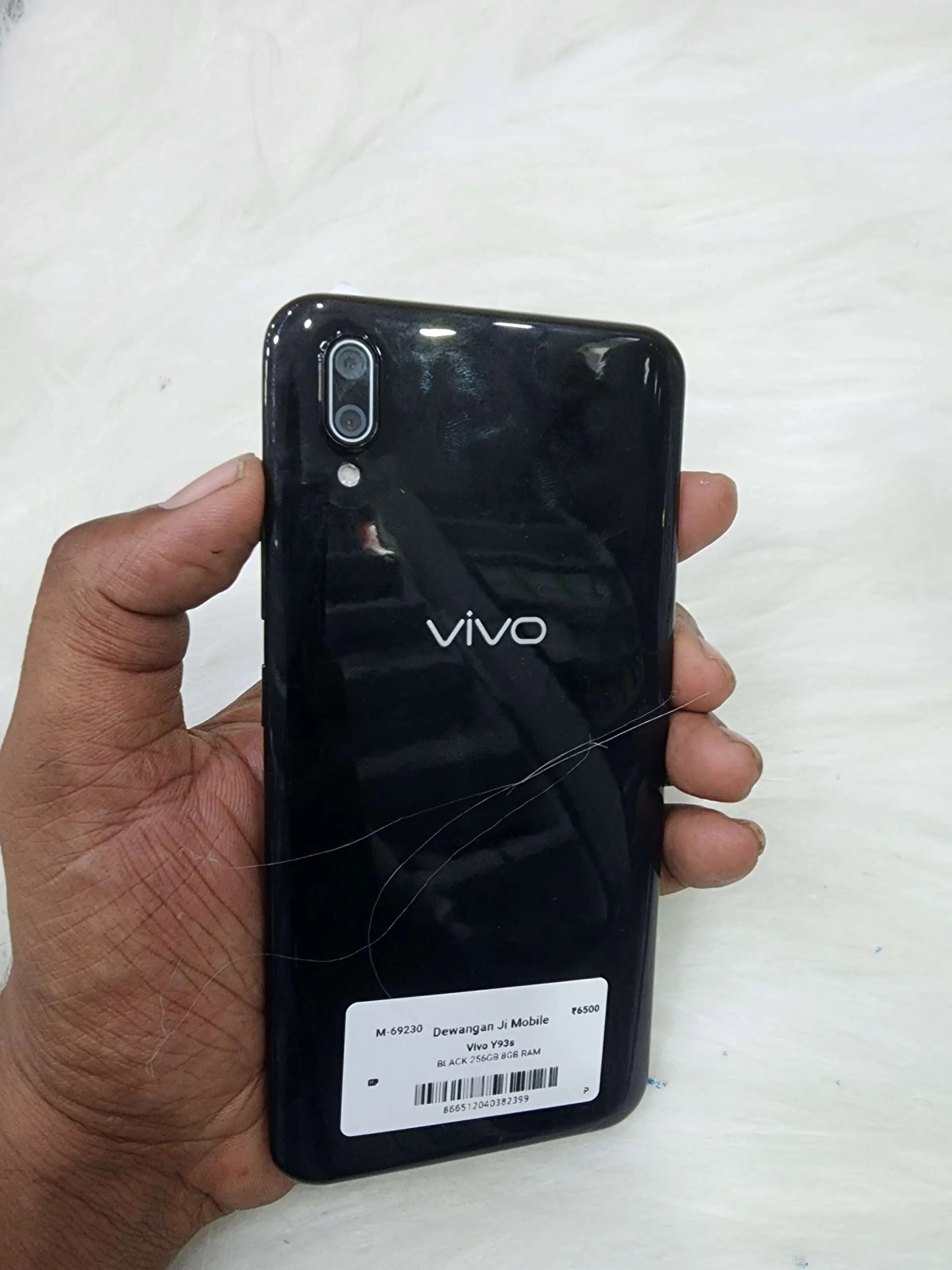 Vivo Y93s photo 1