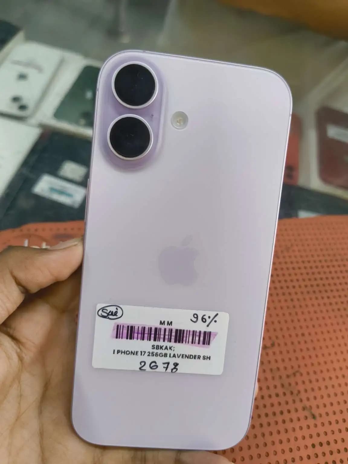 Apple iPhone 17 photo 1