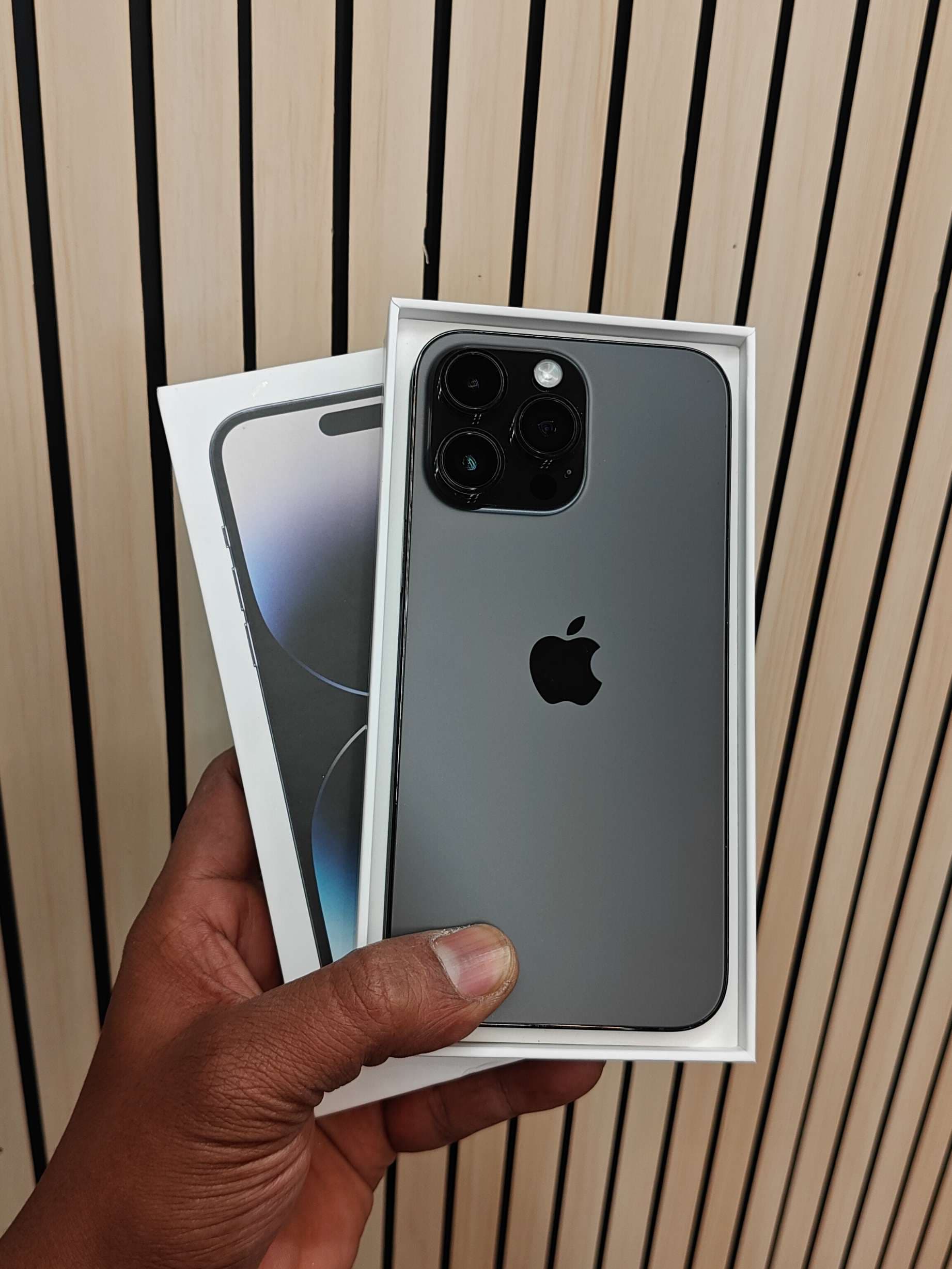 Apple iPhone 14 Pro Max photo 1