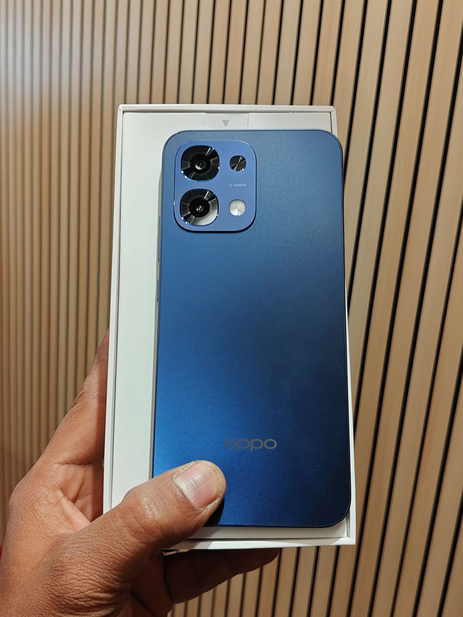 OPPO F31 photo 1
