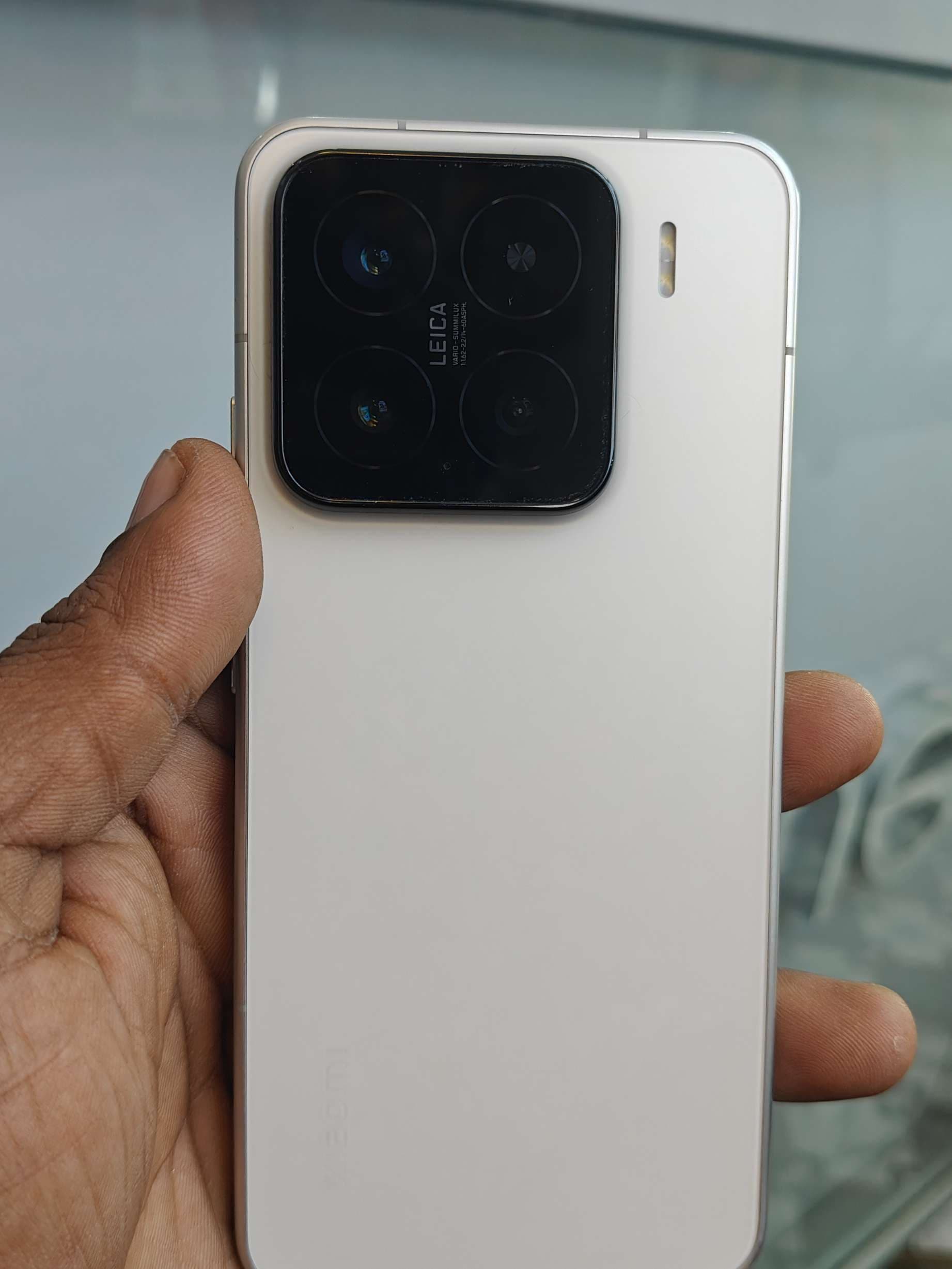 Xiaomi 15 photo 1