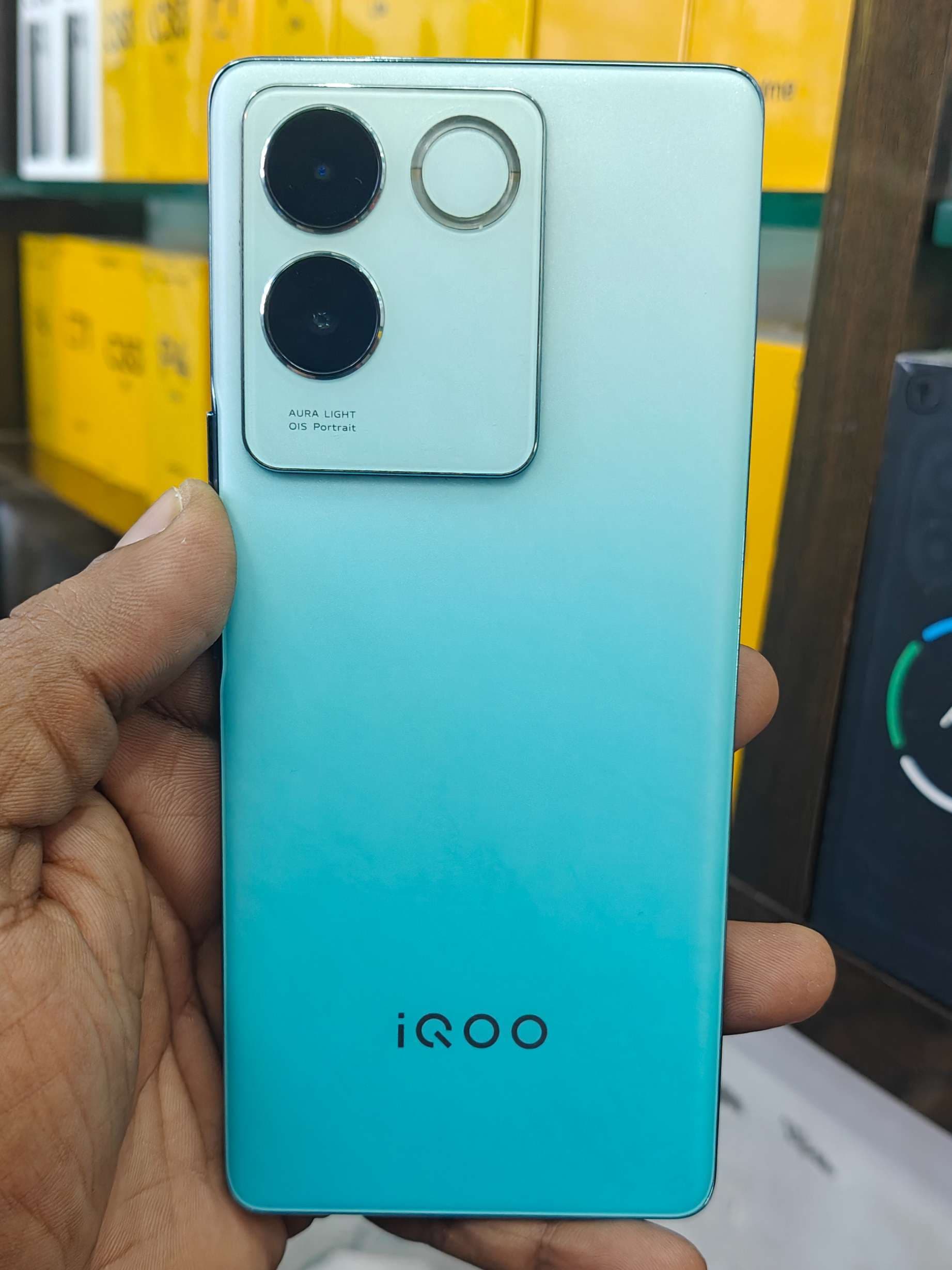Vivo iQOO Z7 Pro 5G photo 1