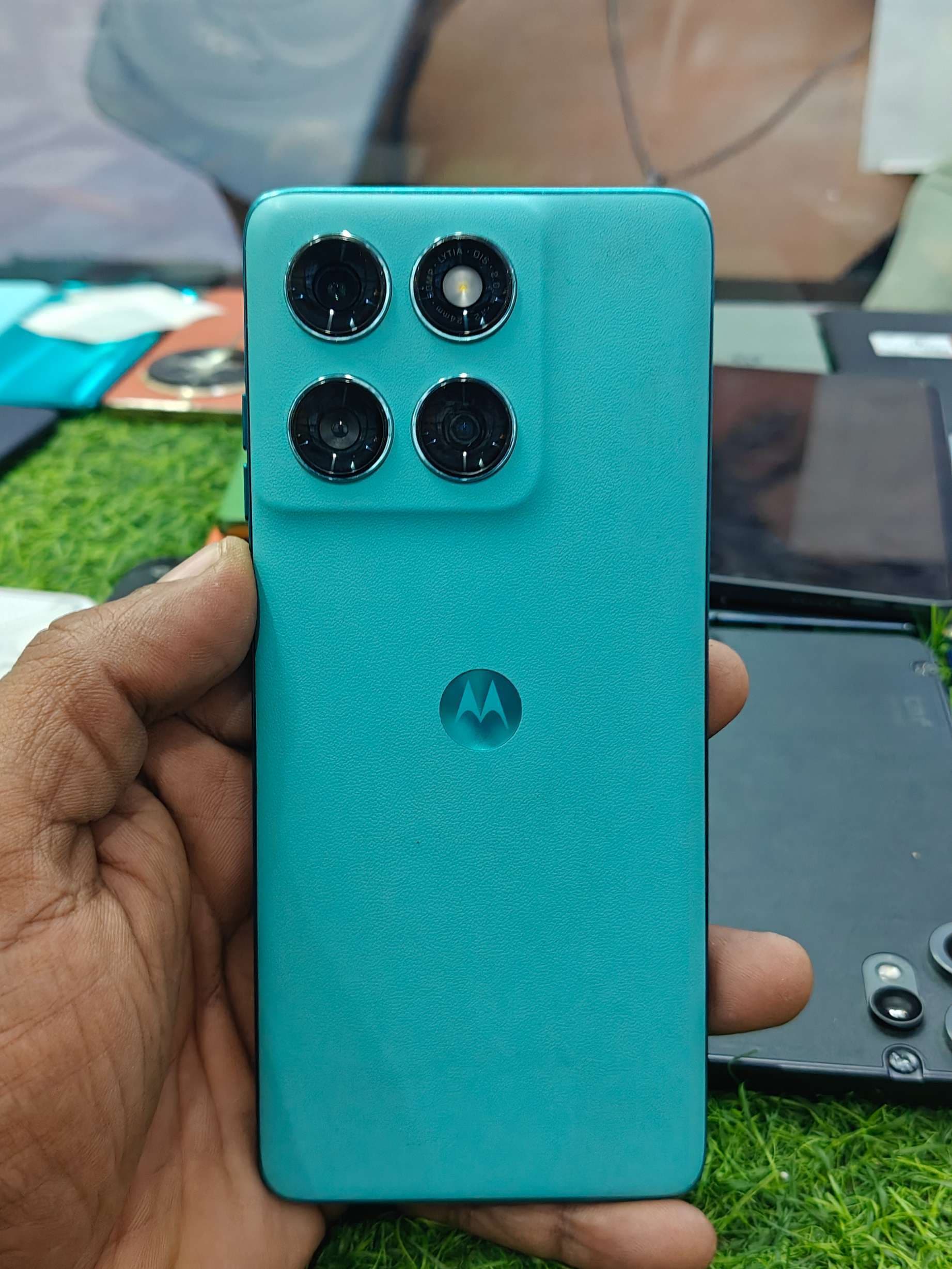 Motorola Edge 60 Fusion photo 1