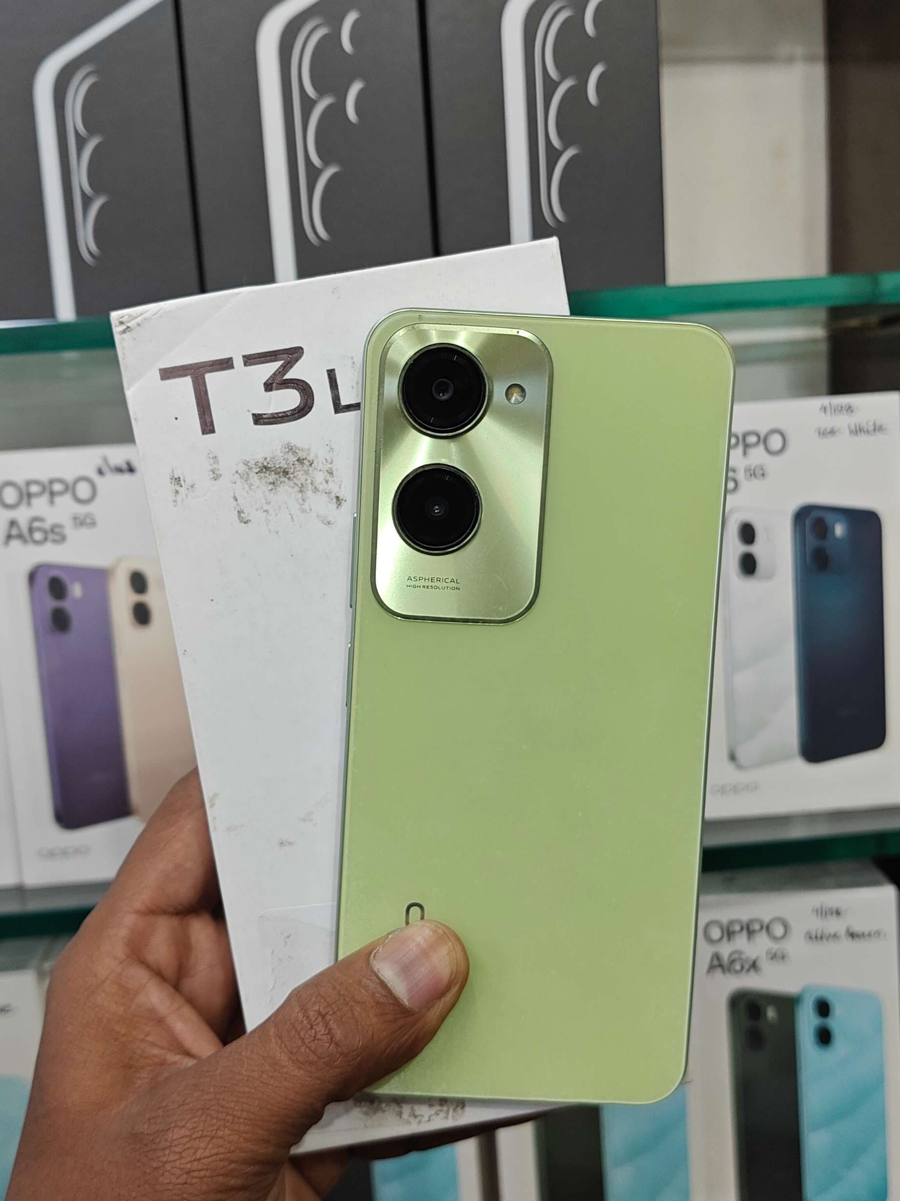 Vivo T3 Lite photo 1