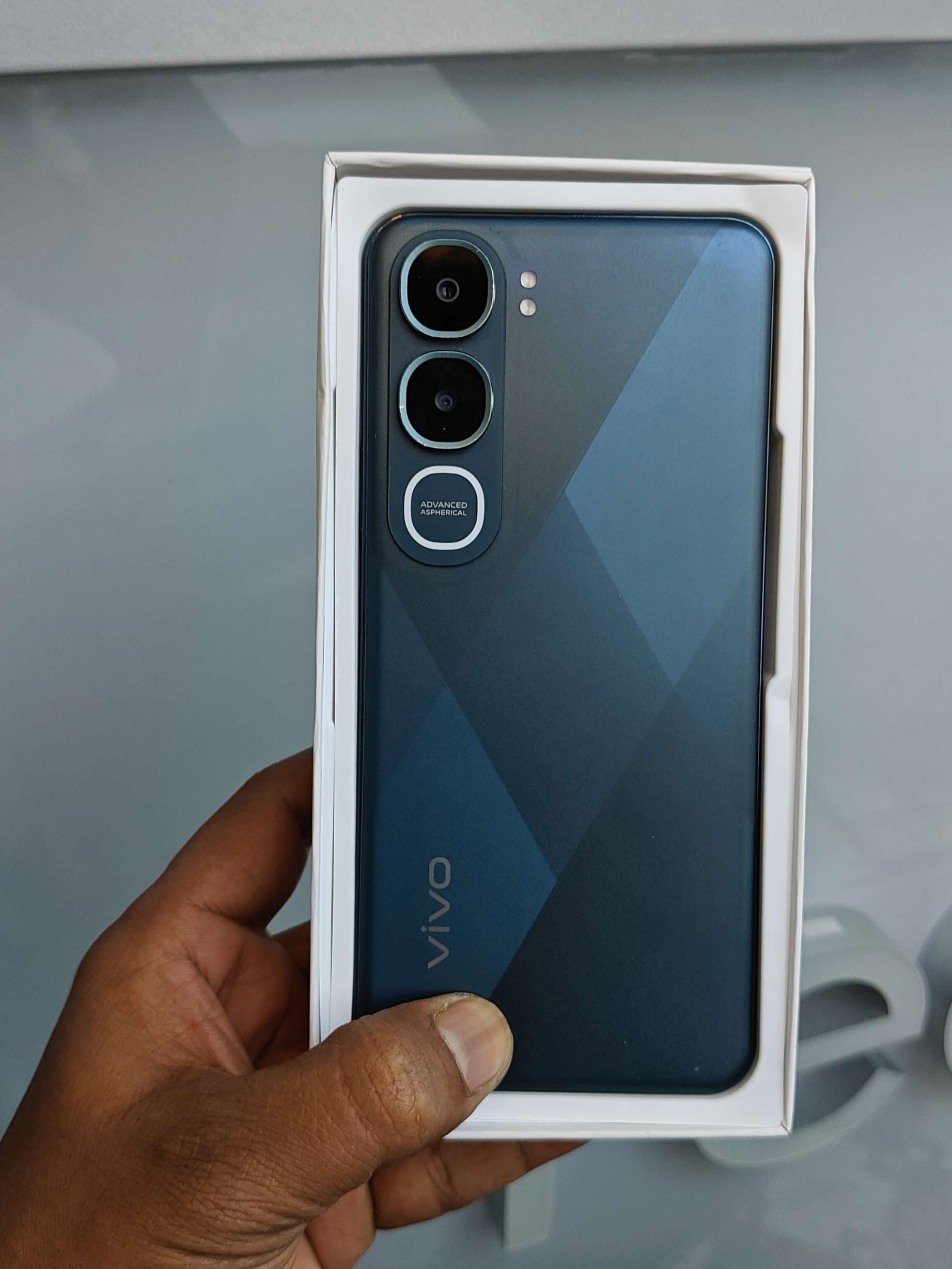 Vivo Y31 photo 1