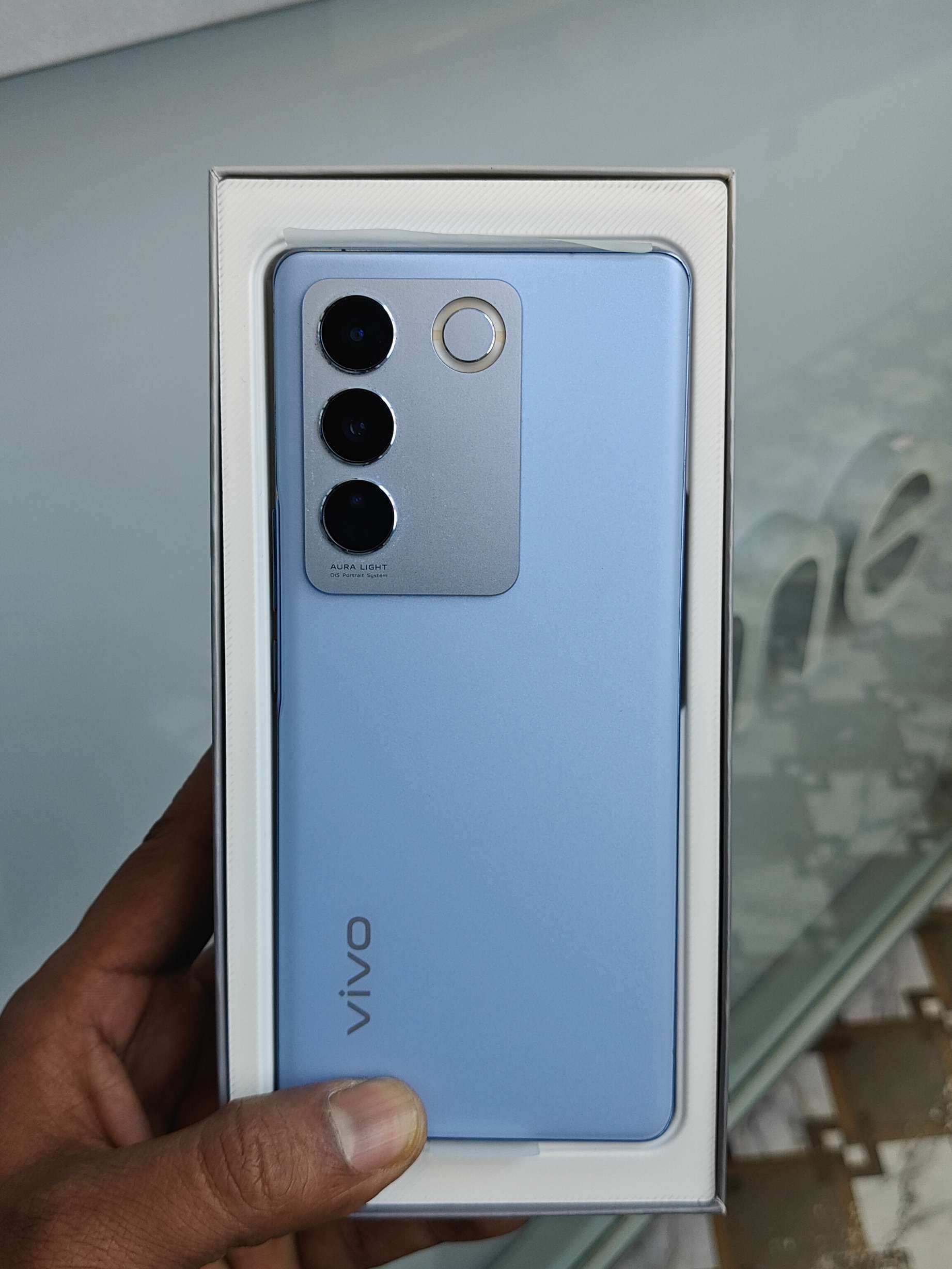 Vivo V27 photo 1