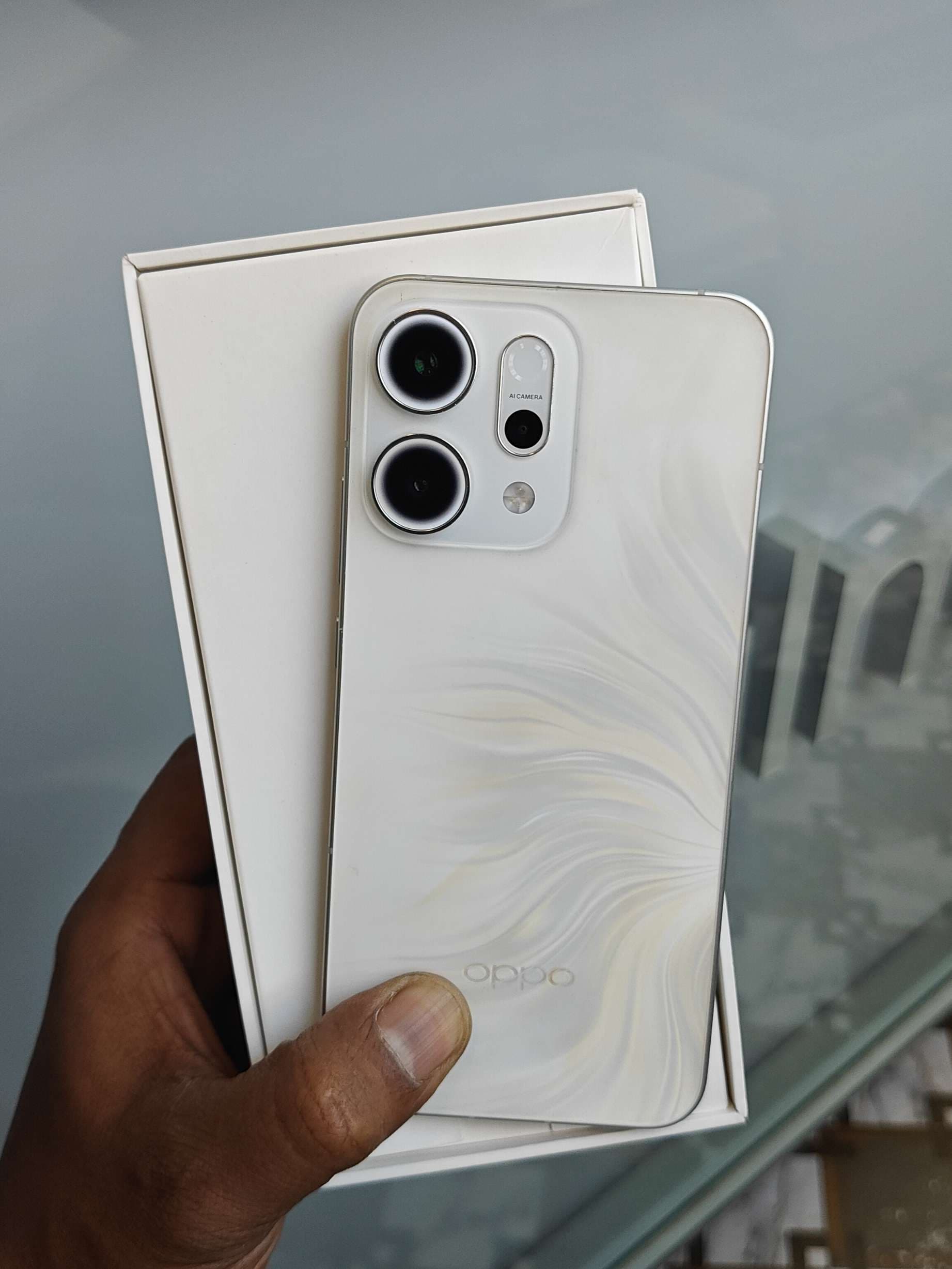 OPPO Reno14 photo 1